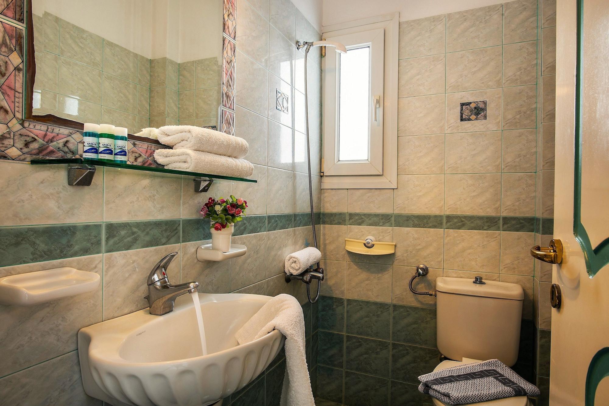 Hotel Dionysis Studios Αδάμας Εξωτερικό φωτογραφία